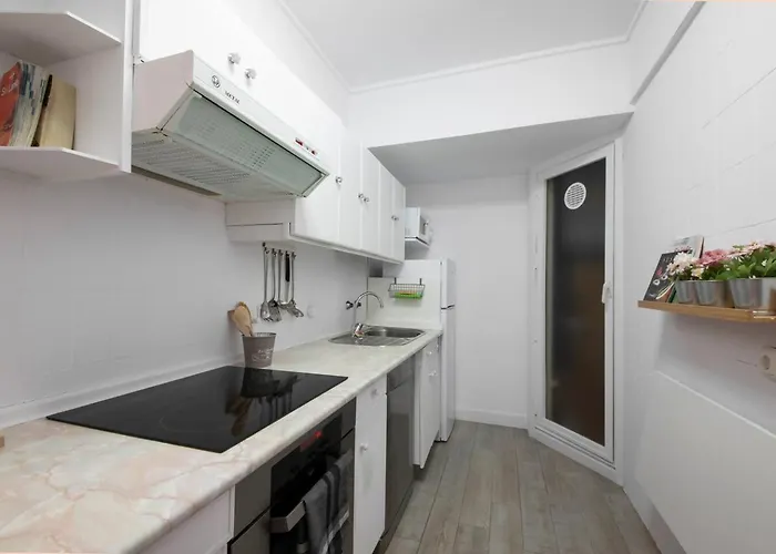 Agradable Con Parking En Gros *