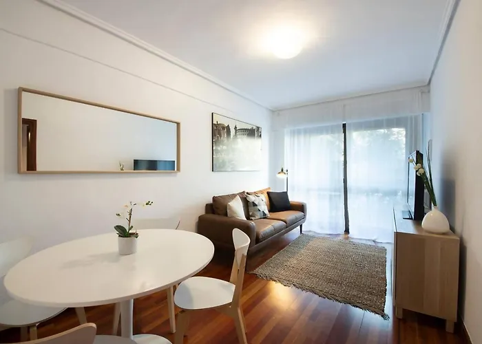 Agradable Con Parking En Gros Apartment *